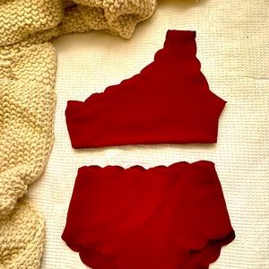 Scallop maroon high waisted two piece